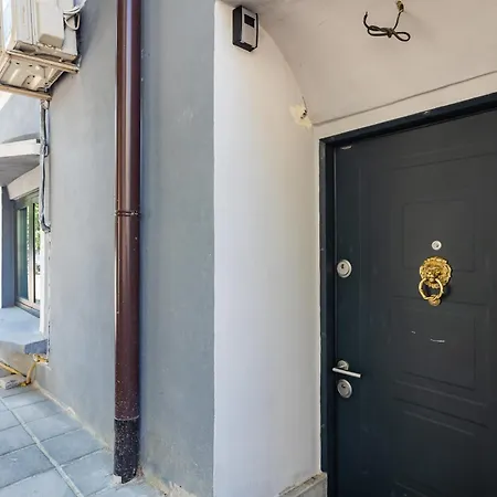 Skyler 9 Апартамент *